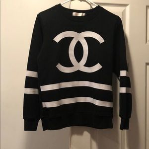 Black and white coco Chanel sweater